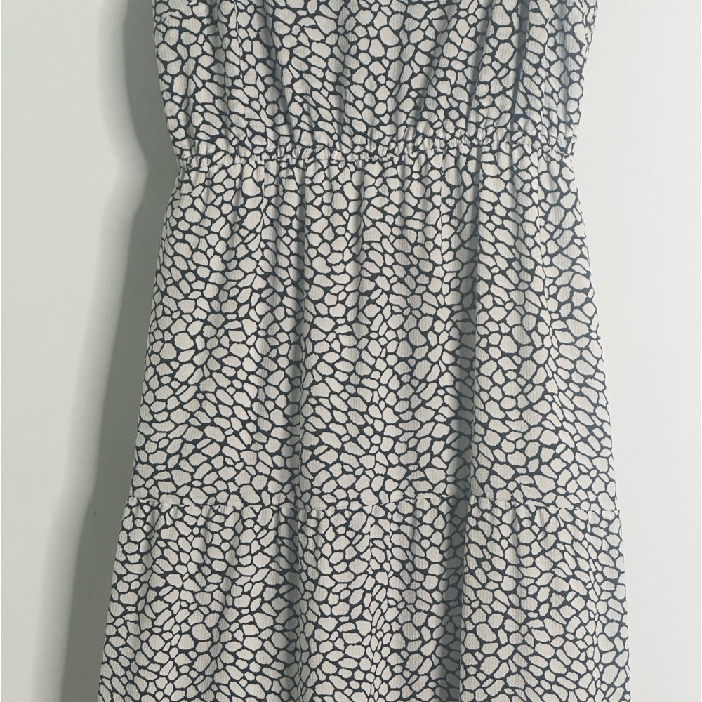 Michael kors black and white tiered maxi dress size medium - Picture 6 of 13